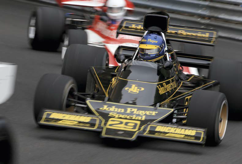 Andrew Beaumont (GB) im 74er Lotus 76