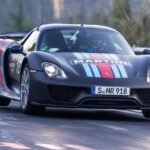 rallye-legende-walter-roehrl-curbs-magazin-klassischer-motorsport-auf-der-nordschleife