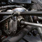 curbs-historischer-motorsport-lotus-76-jps-76-Innenliegende-Bremsscheiben-auch-an-der-Hinterachse