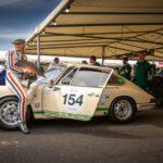curbs-klassischer-motorsport-magazin-goodwood-revival-Luft-gefaechert,-luftgekuehlt-Gaby-von-Oppenheim-Porsche-911