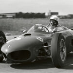sharknose-des-ferrari-156-Nasenstueber-und-dann-Motorschaden.-Hill-1962-in-Aintree