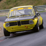 Schnell: Célia Martin in Gaby von Oppenheims BMW 2002 beim 1000km-Rennen auf dem Nürburgring