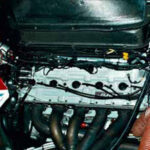 ... und Judd V10 Motor im Ferrari 333 SP