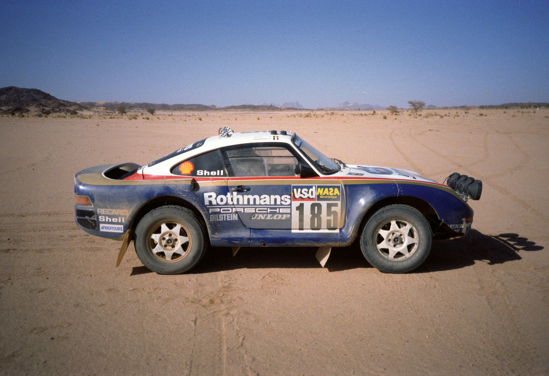 porsche-959-paris-dakar-curbs-historischer-motorsport-magazin