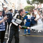 Grand-Prix-de-Monaco-Historique-2024-curbs-historischer-motorsportmagazin-Marco-Werners-Champagner-Dusche-beschloss-den-Renn-Tag