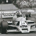 Jean-Pierre-Jabouille-curbs-historischer-motorsport-magazin-Hatte-1978-im-Renault--R.S.-02-noch-viele-Probleme-gehabt