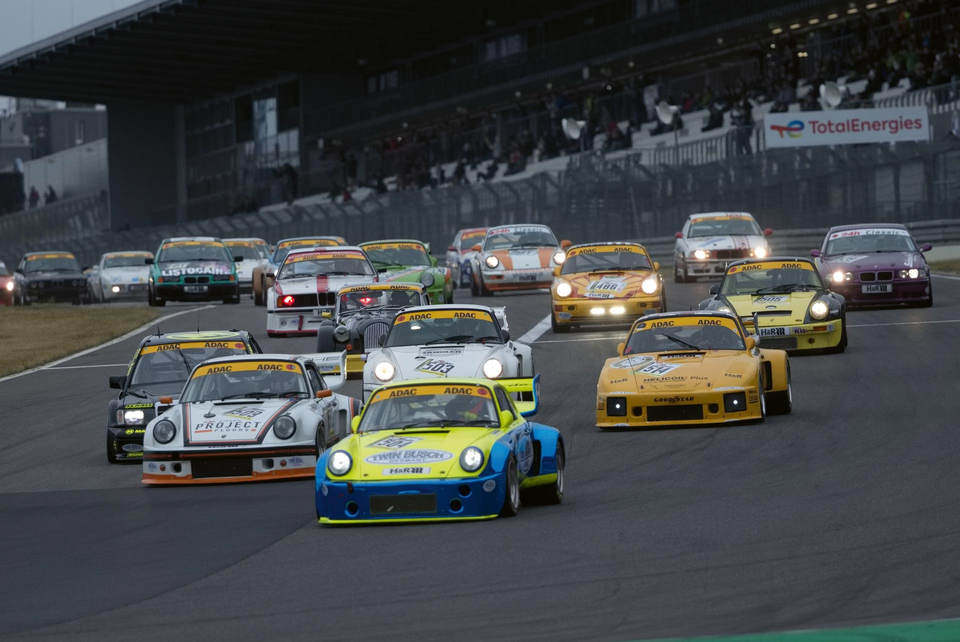 Nuerburgring-24h-Classic-2022-curbs-historischer-motorsport-magazin