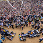 goodwood-festival-of-speed-2024-curbs-historischer-motorsport-magazin-Volles-Haus-nicht-nur-bei-der-Red-Bull-Präsentation