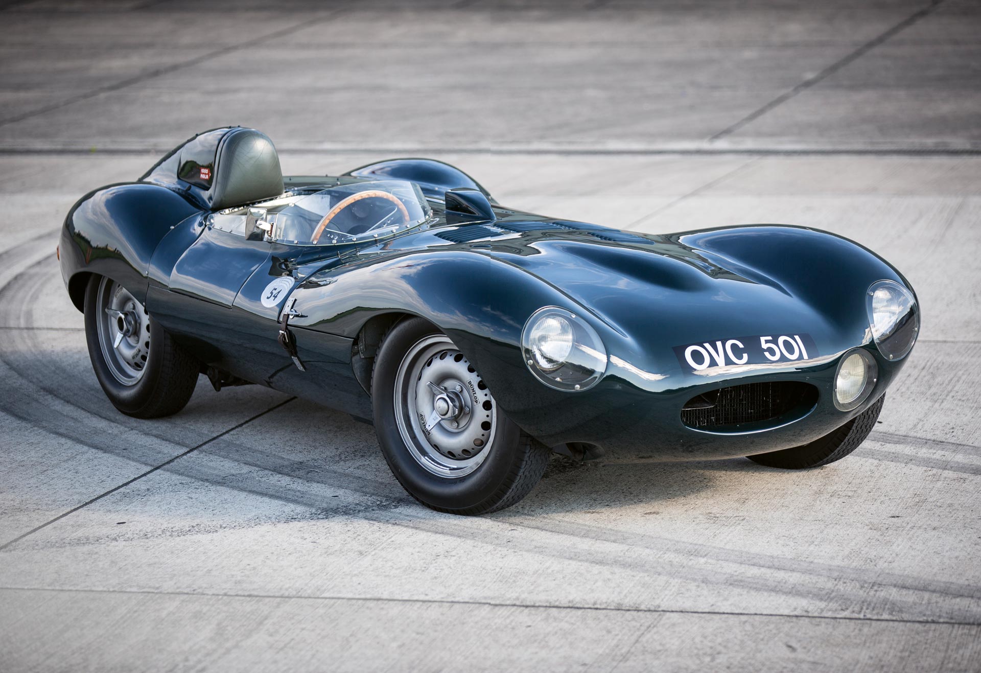 curbs-historischer-motorsport-magazin-jaguar-d-type